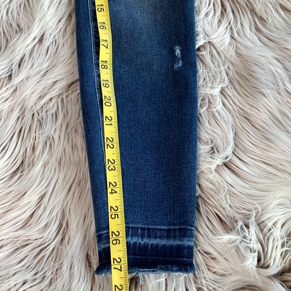 SPANX Denim Legging Distressed Jeans Medium Wash 6 - Picture 8 of 10